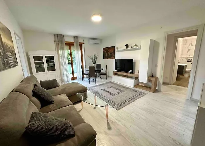Apartamento Luminoso Domus Eur Roma
